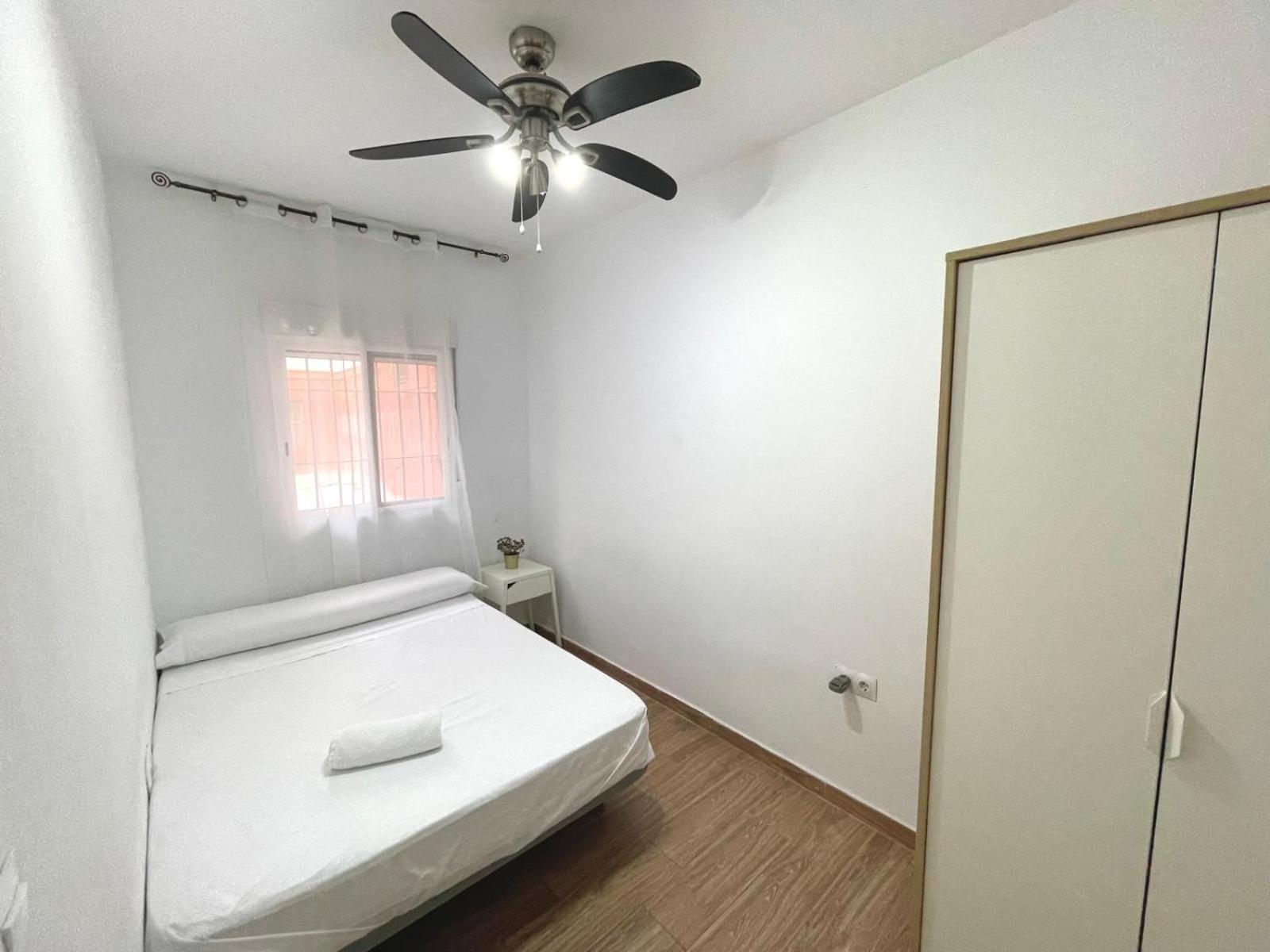 סביליה Triana Roomable מראה חיצוני תמונה